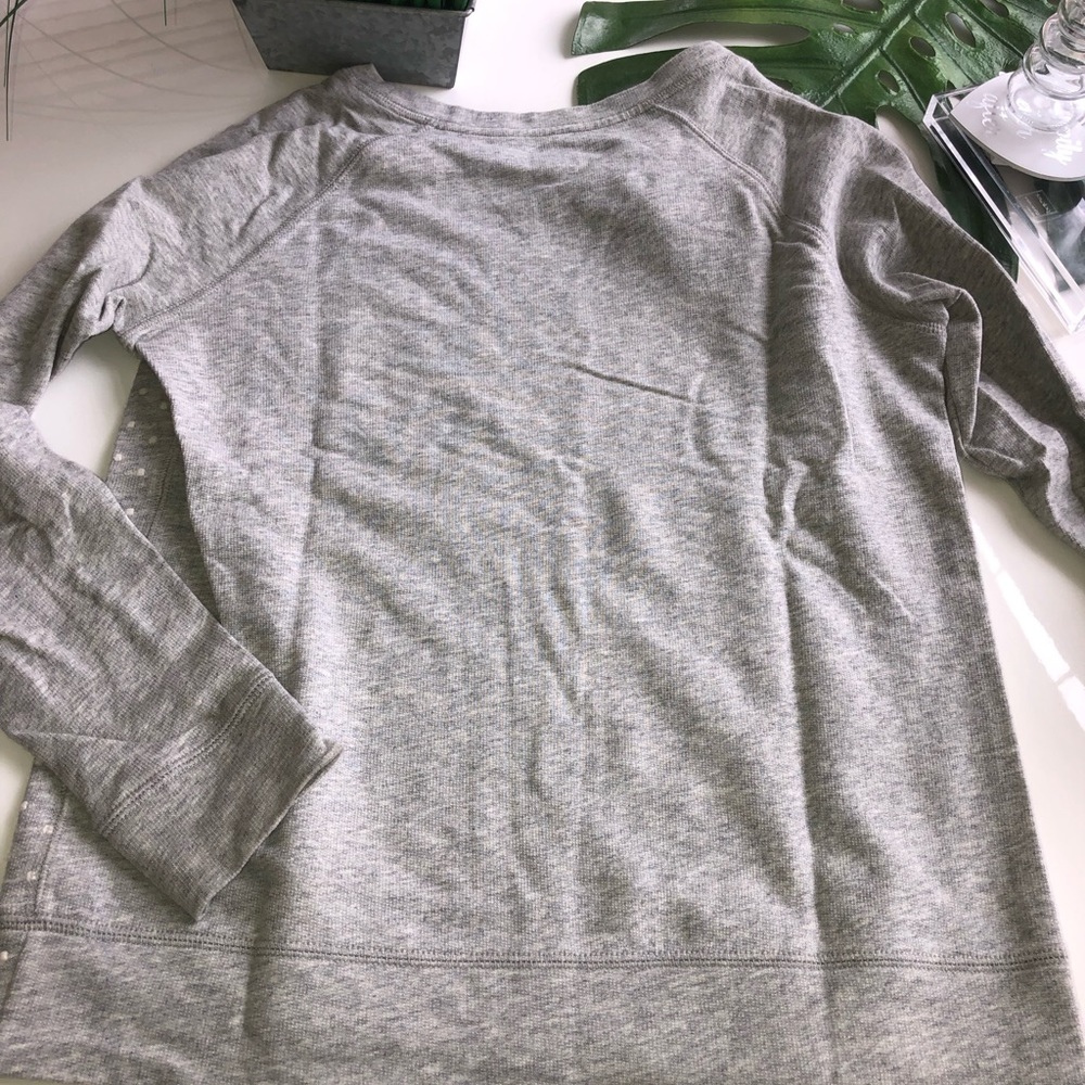 SOLD Adorned Sweatshirt size Medium - Picture 6 of 6